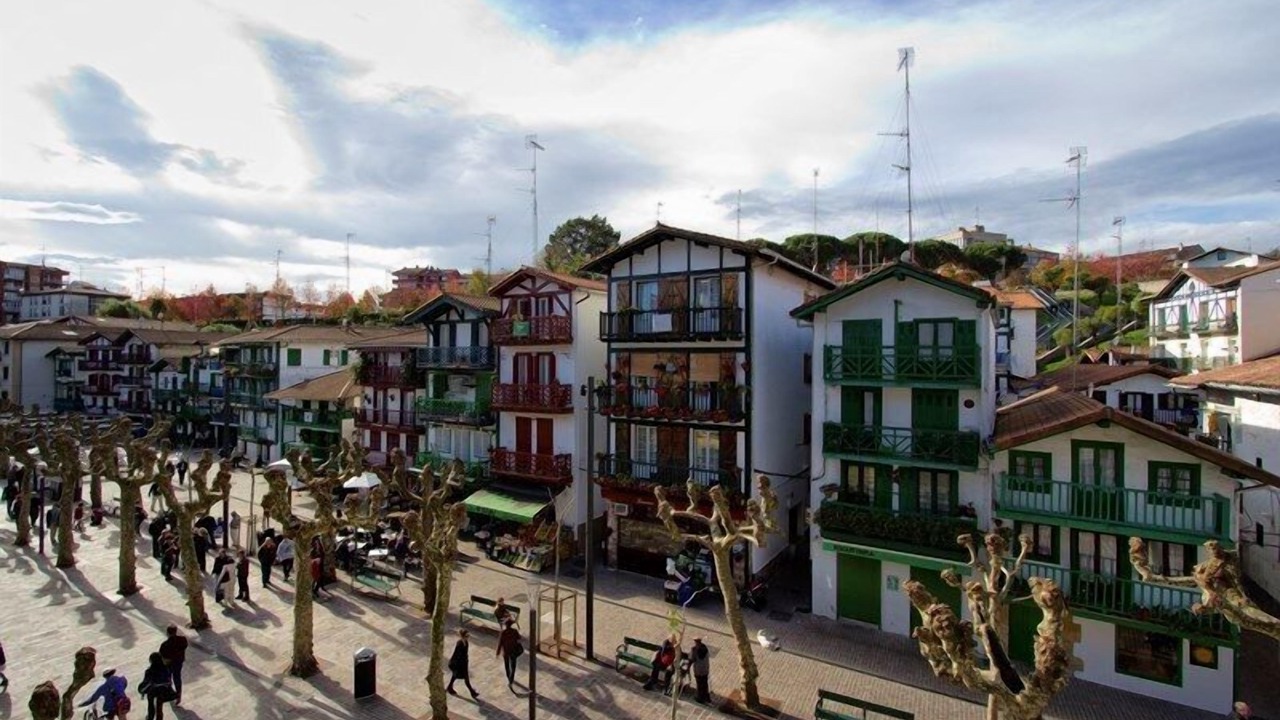 Photo of Buildings in La Marina