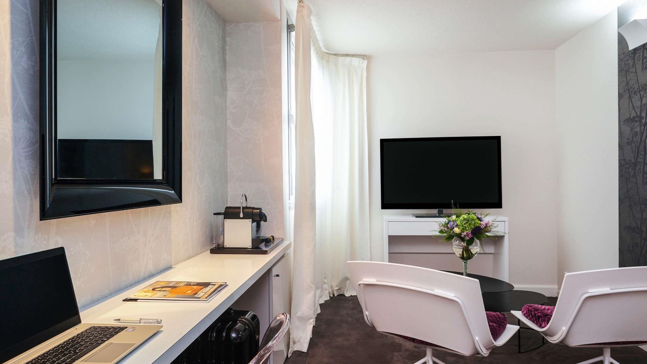 Photo of Bedroom in Miroir - Batignolles