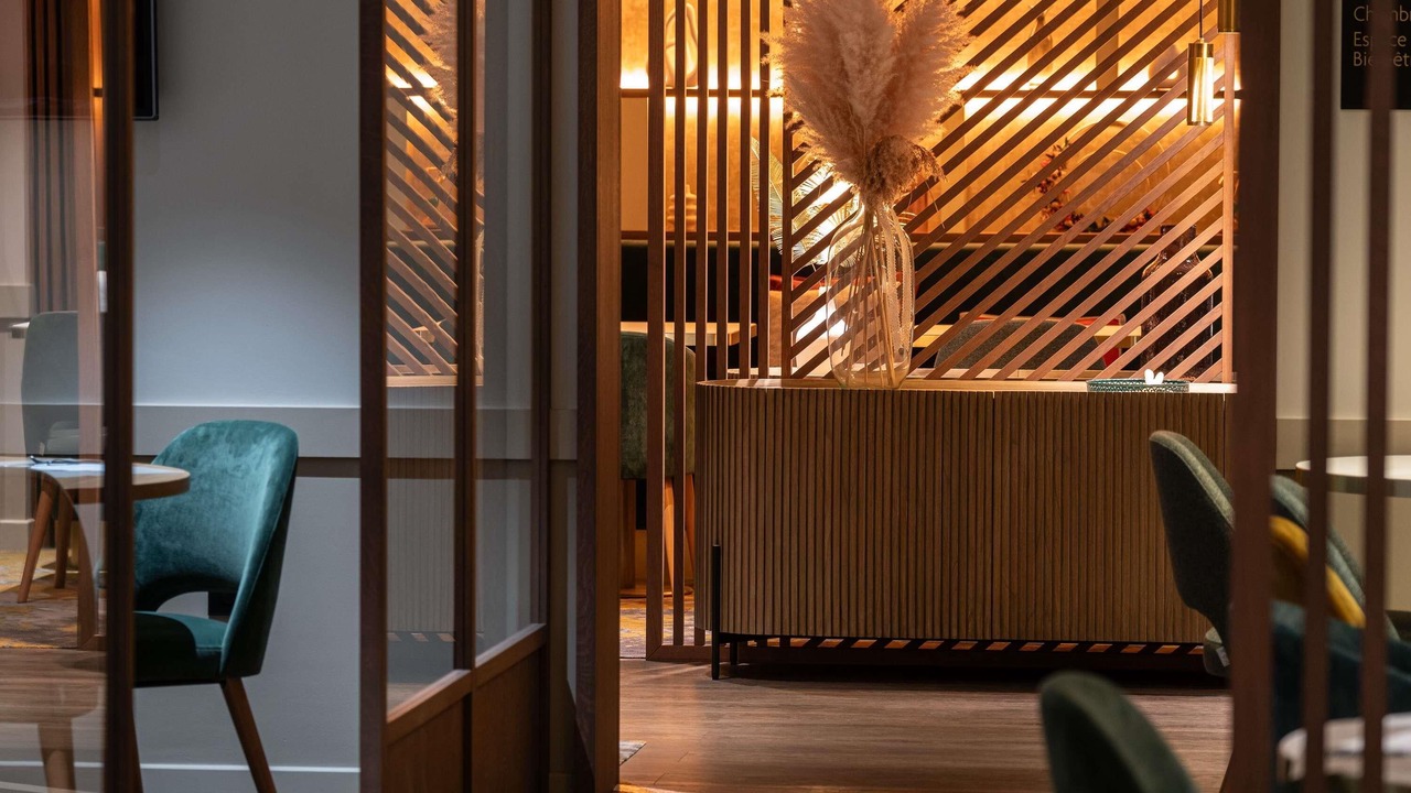 Photo of Others in Miroir - Batignolles