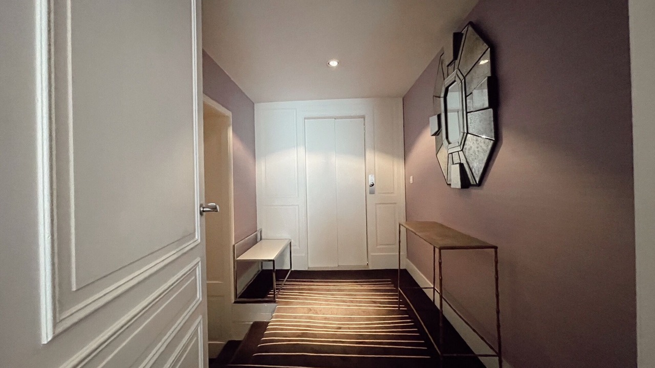 Photo of Bedroom in Valence