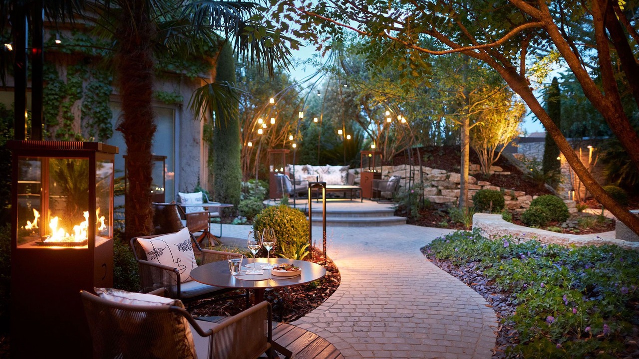 Photo of Outdoor in Valence