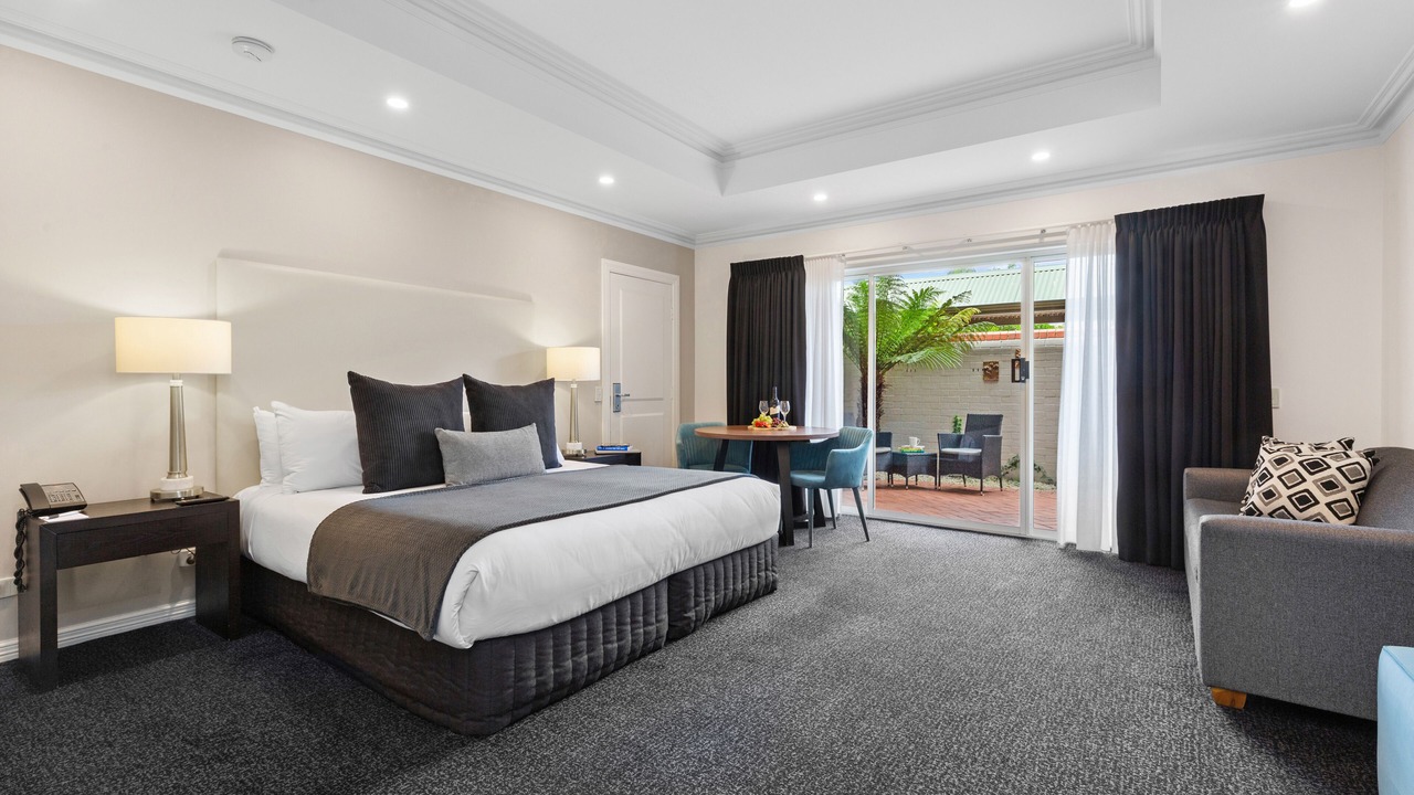 Photo of Others in Strathdale