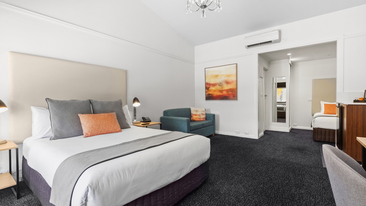 Photo of Others in Strathdale