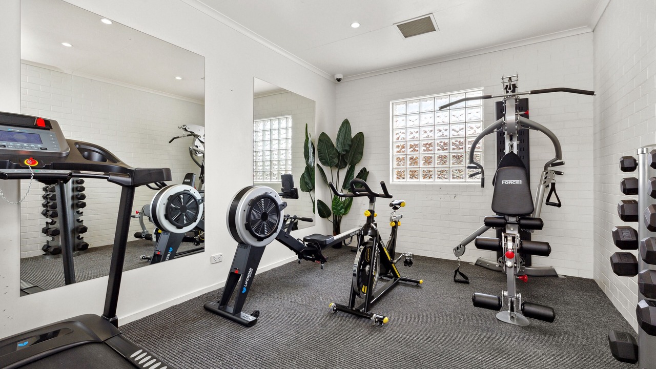 Photo of Others in Strathdale