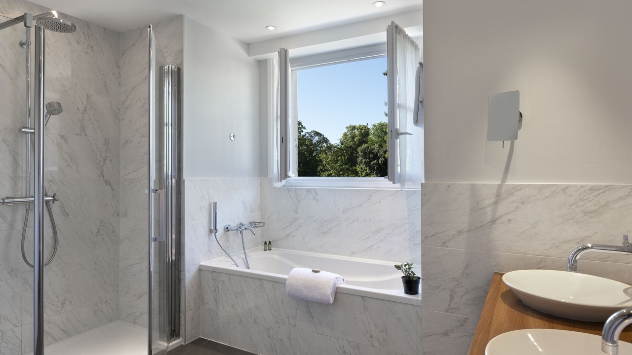 Photo of Bathroom in Tours