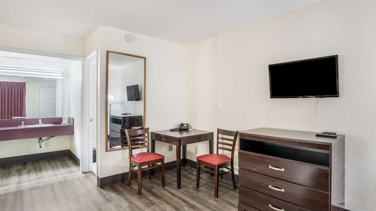 Photo of Bedroom in Cameron