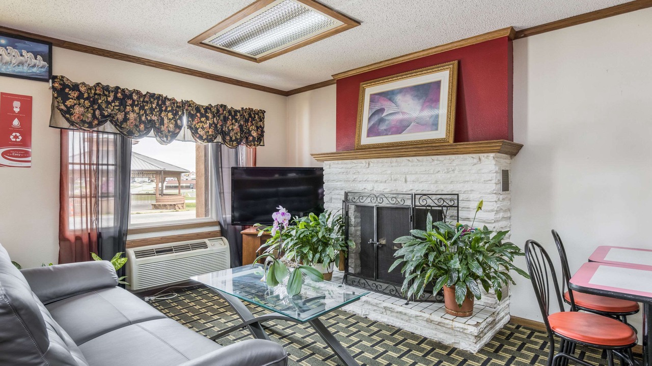 Photo of Others in Cameron