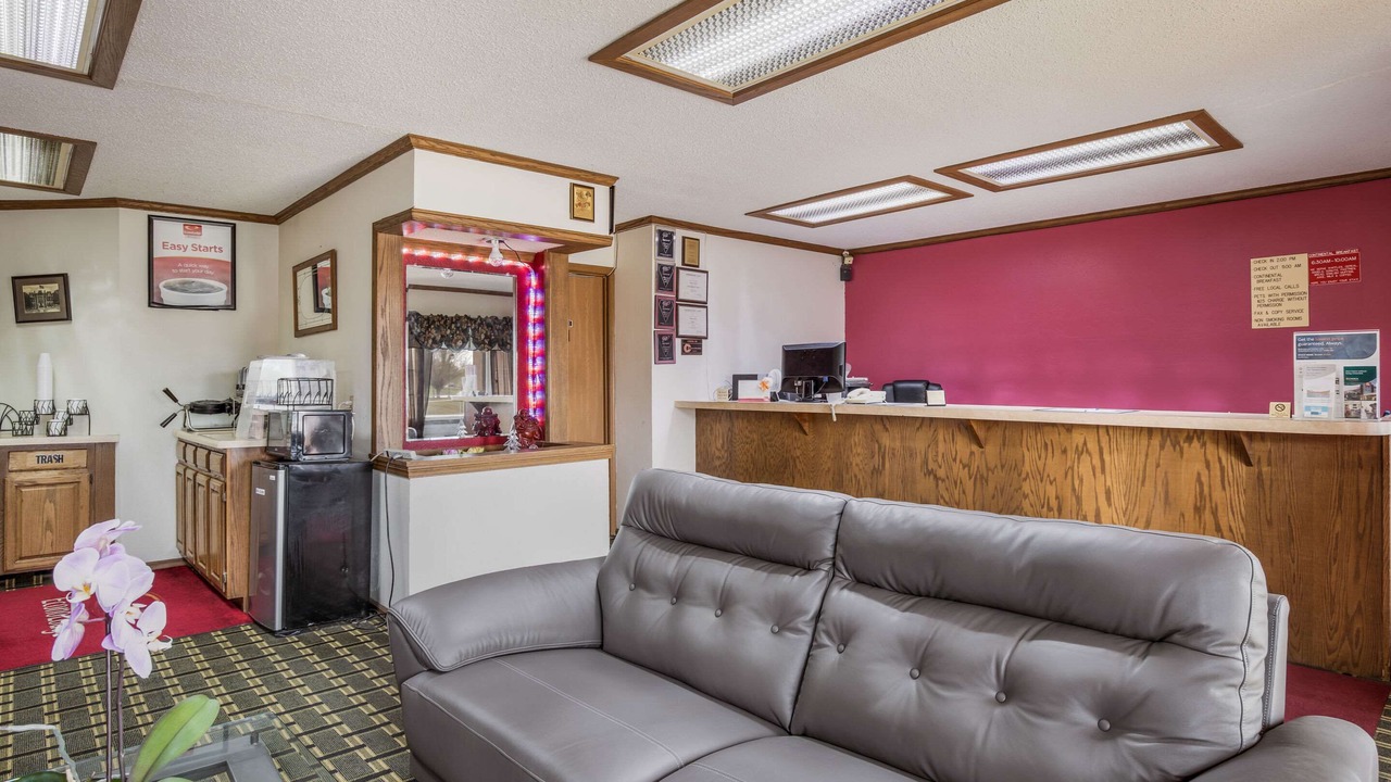 Photo of Others in Cameron