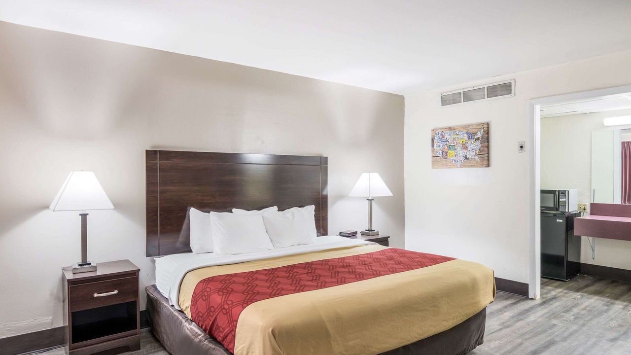 Photo of Bedroom in Cameron