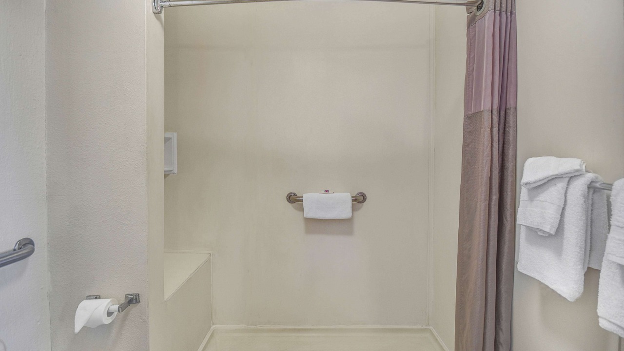 Photo of Bathroom in North Ridgeville