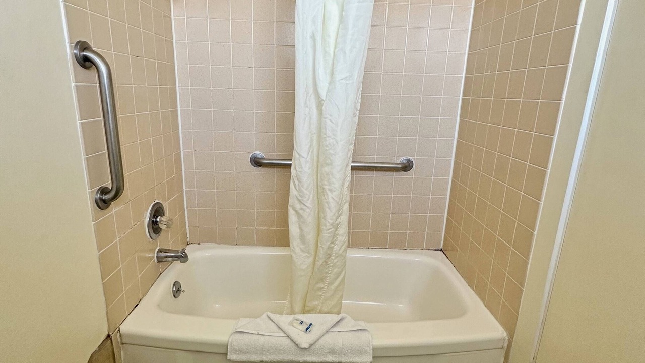 Photo of Bathroom in Boardman