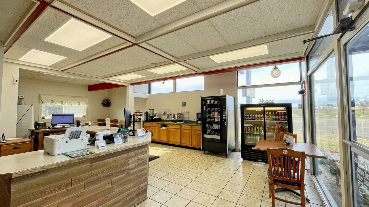 Photo of Others in Boardman