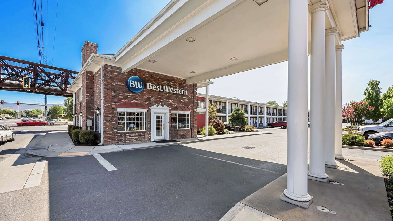 Photo of Outdoor in Medford