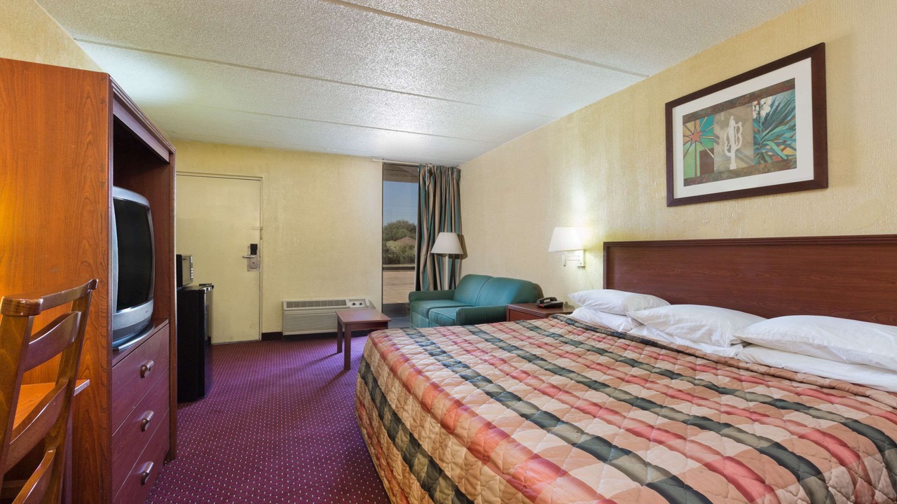 Photo of Bedroom in Brenham