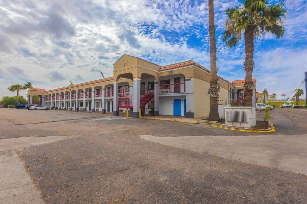 Photo of Outdoor in Central City