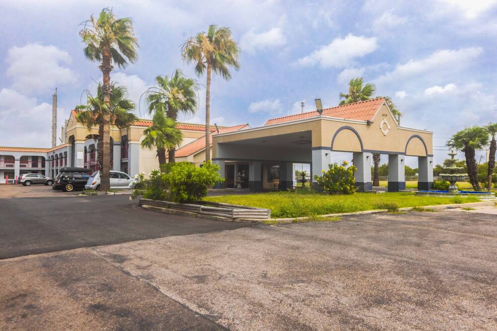 Photo of Outdoor in Central City