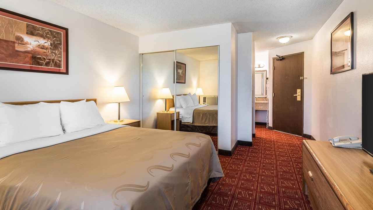 Photo of Others in Othello