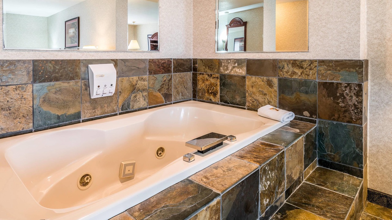 Photo of Others in Othello