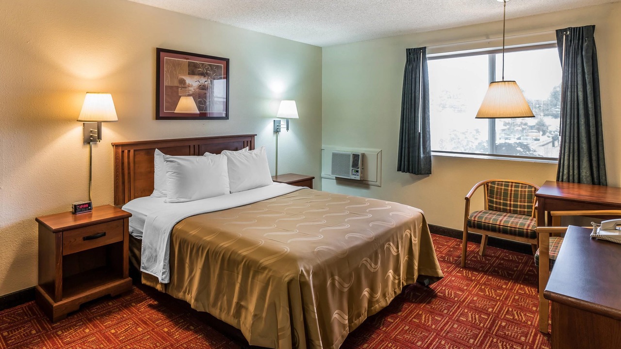 Photo of Others in Othello