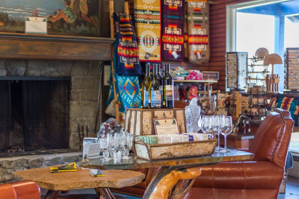 Photo of Livingroom in Kalaloch