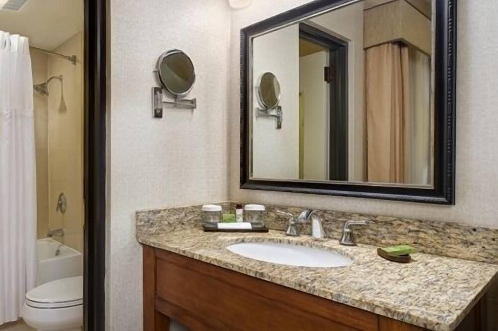 Photo of Bathroom in Neponset - Port Norfolk