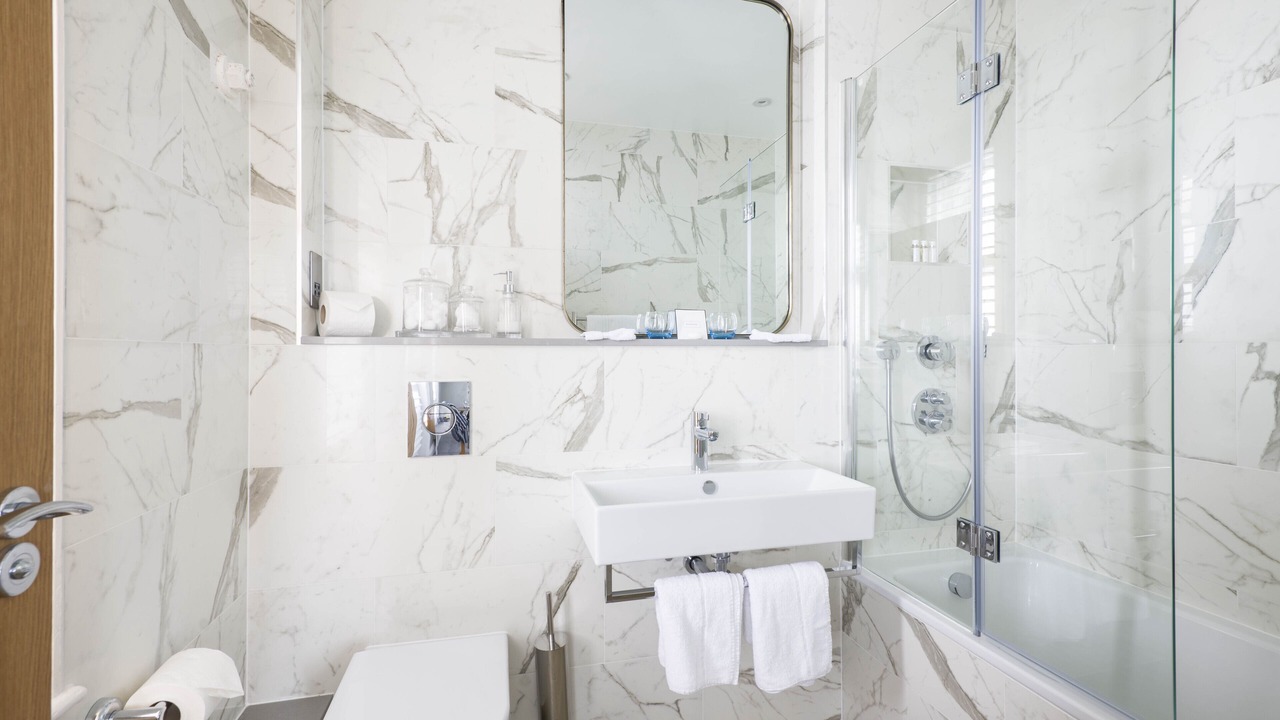 Photo of Others in Treator