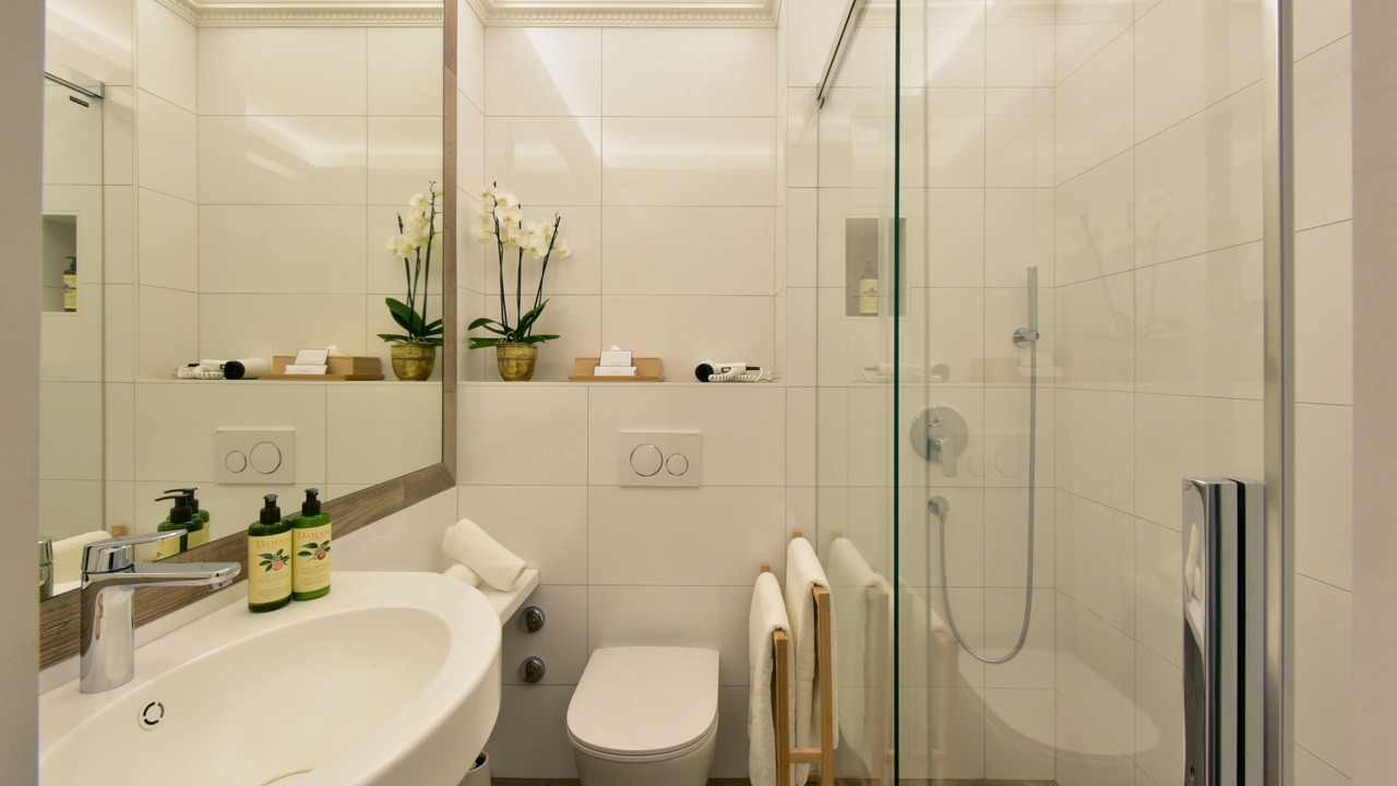 Photo of Bathroom in Montreux City Centre
