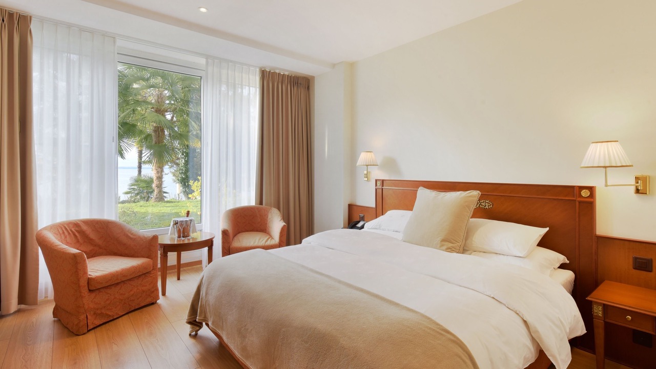 Photo of Bedroom in Montreux City Centre