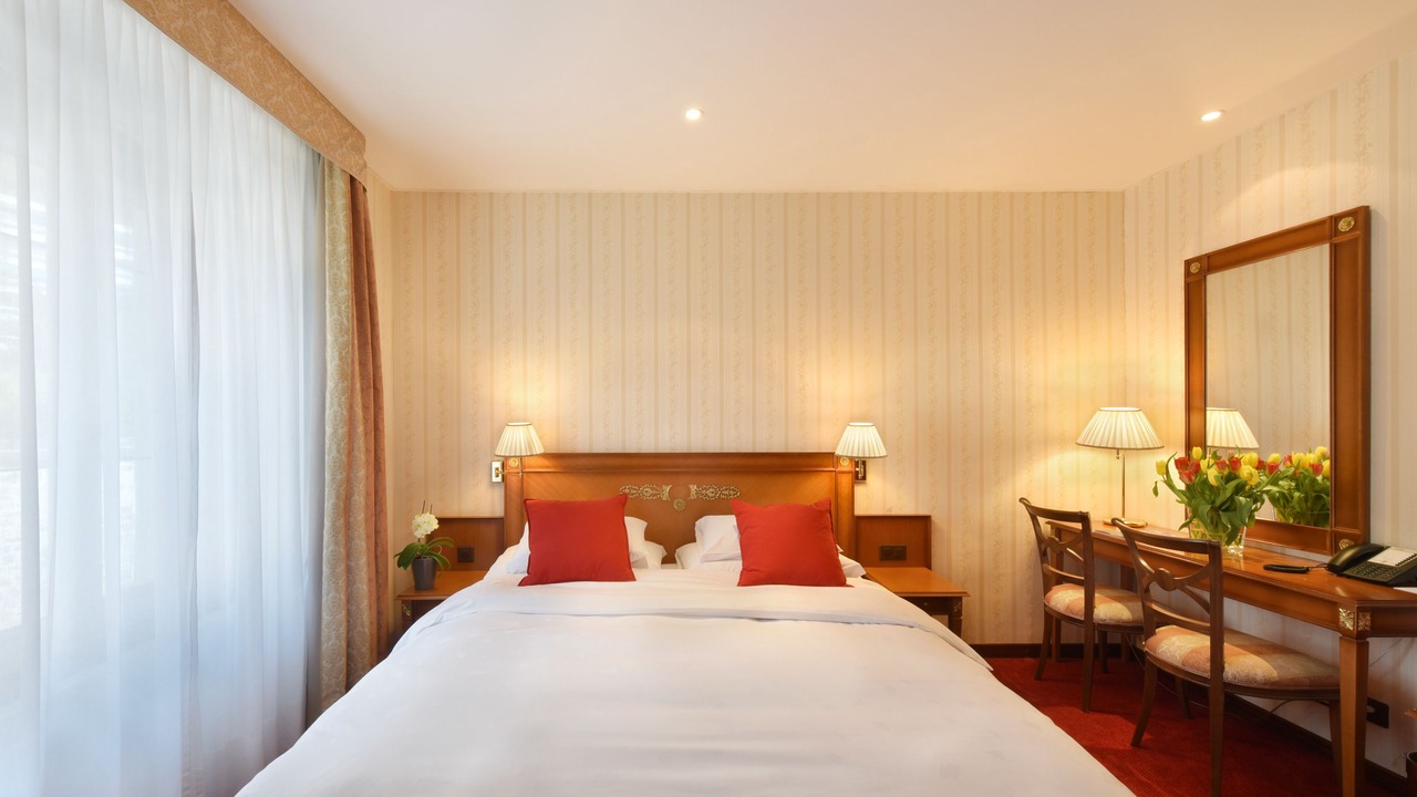 Photo of Bedroom in Montreux City Centre
