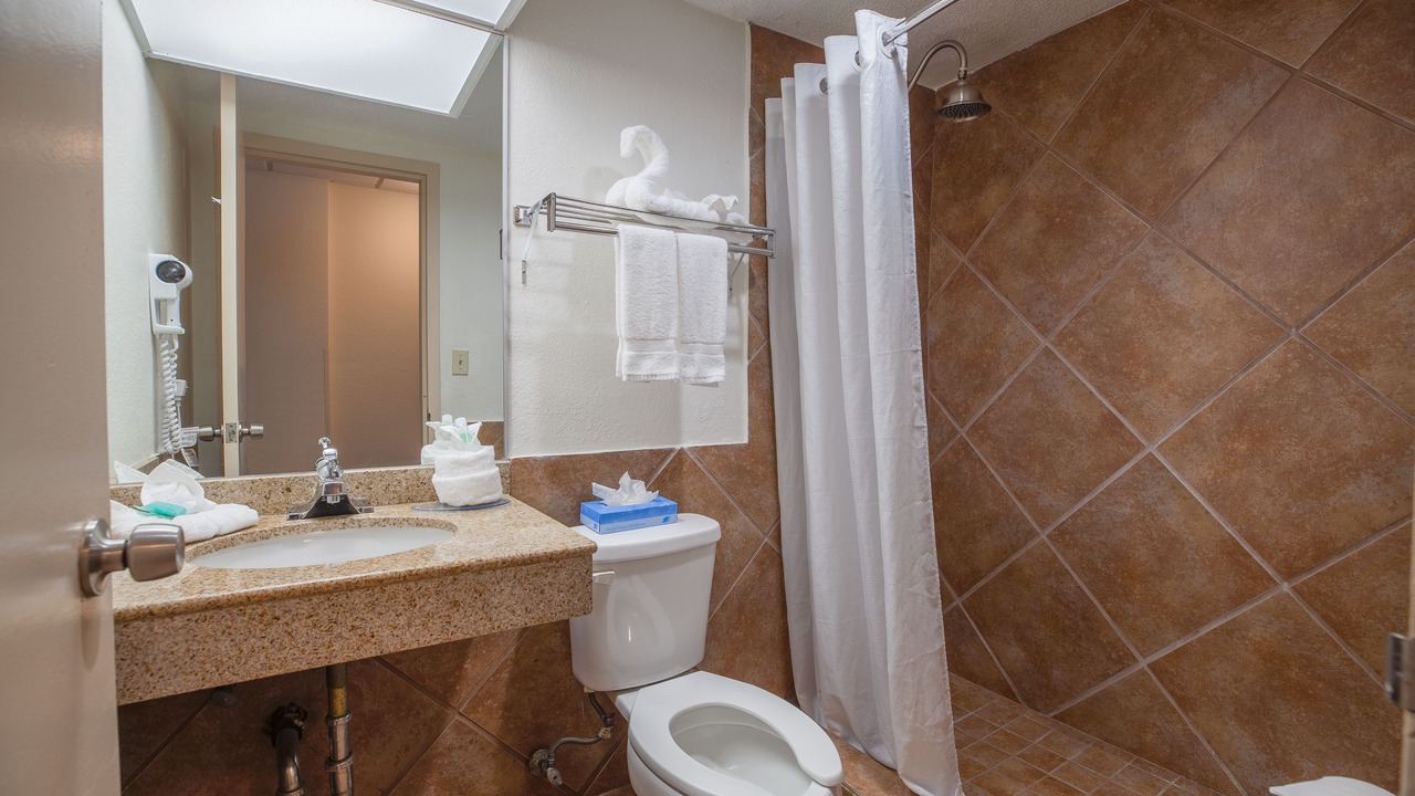 Photo of Bathroom in Miami Gardens