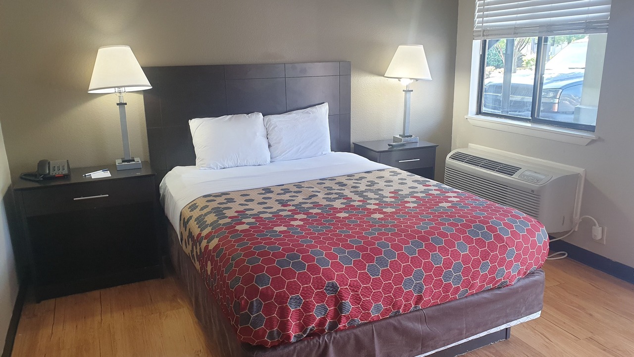 Photo of Bedroom in Augusta