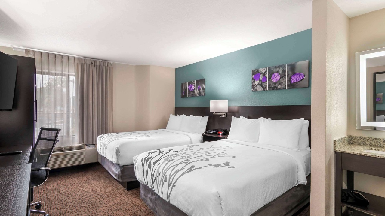 Photo of Bedroom in Olathe