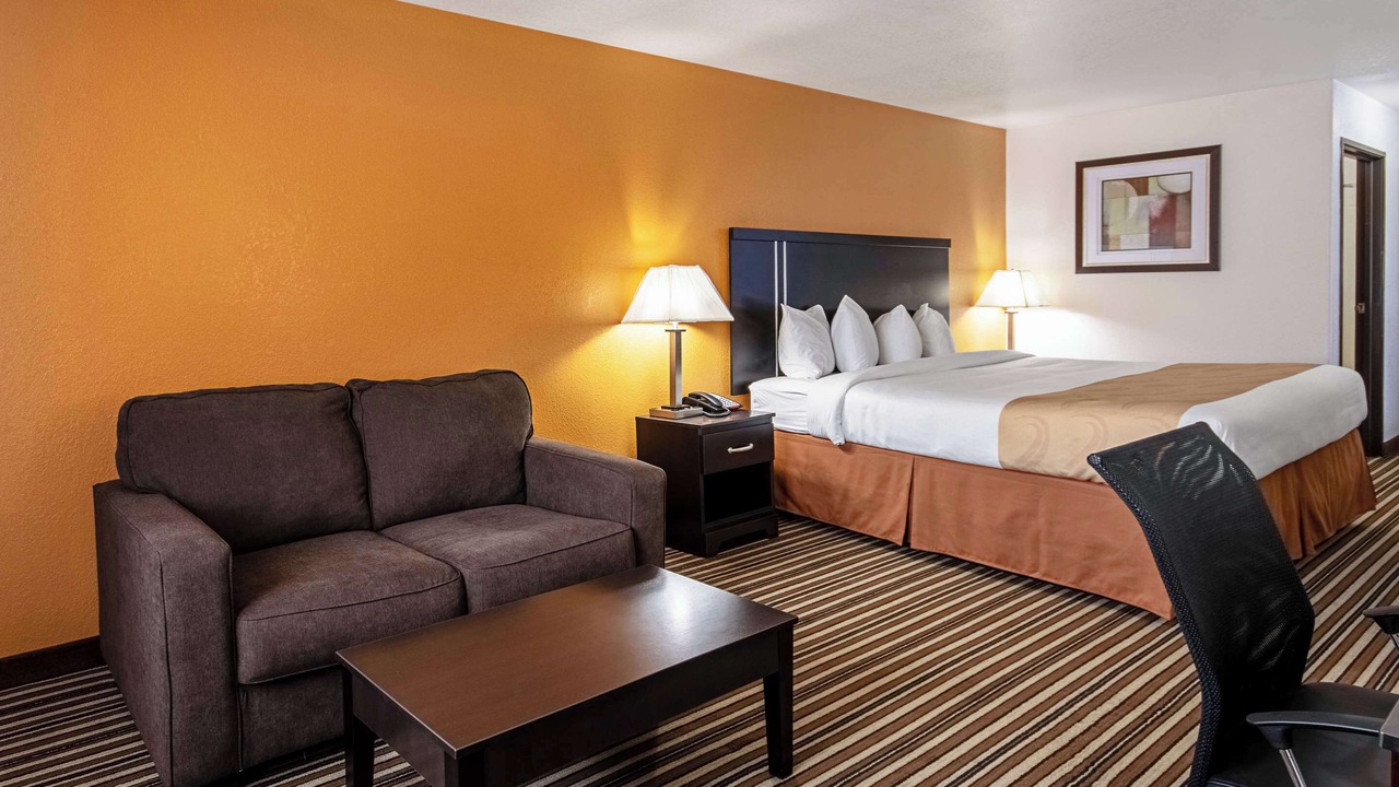 Photo of Bedroom in Dodge City