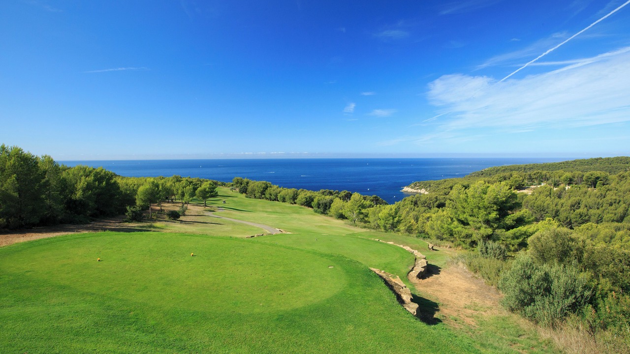 Photo of Others in Saint-Cyr-sur-Mer