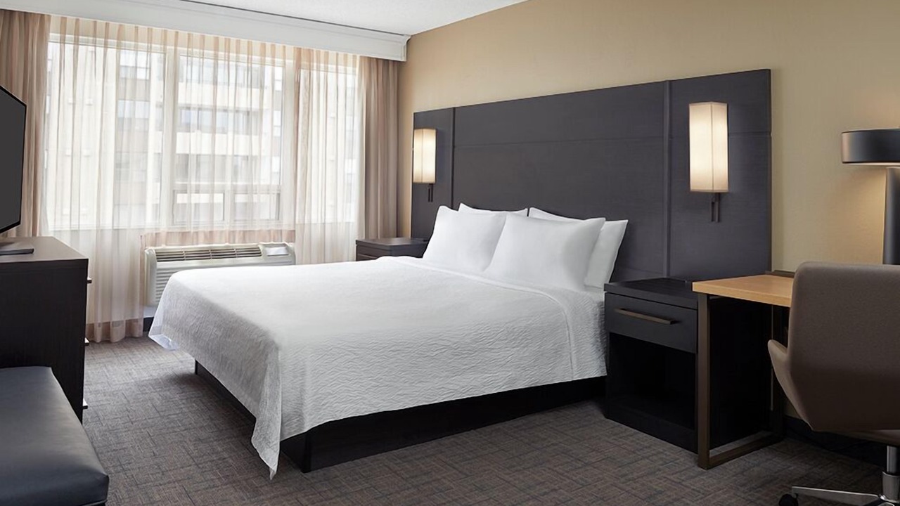 Photo of Bedroom in Downtown London