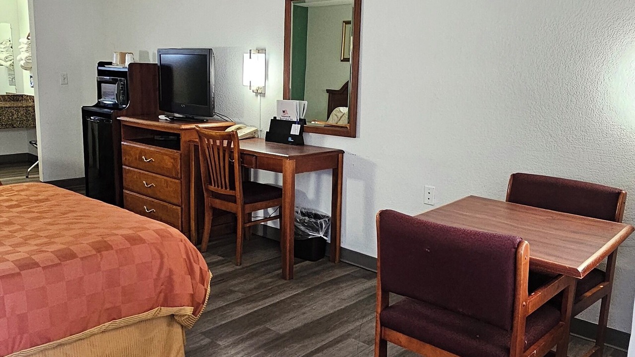 Photo of Bedroom in Springerville