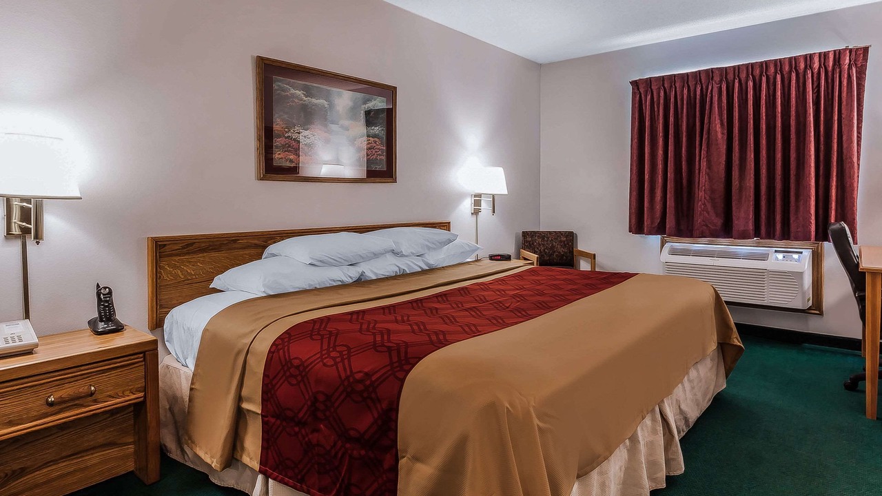 Photo of Bedroom in Holdrege