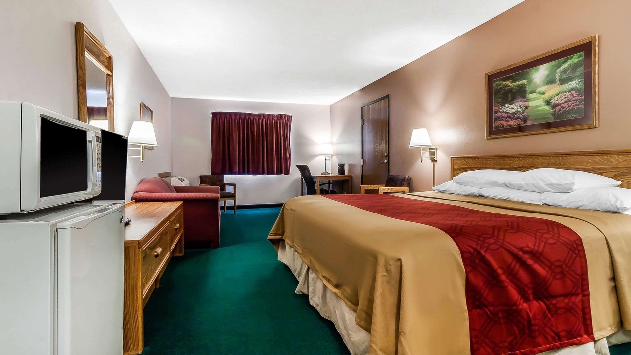 Photo of Bedroom in Holdrege