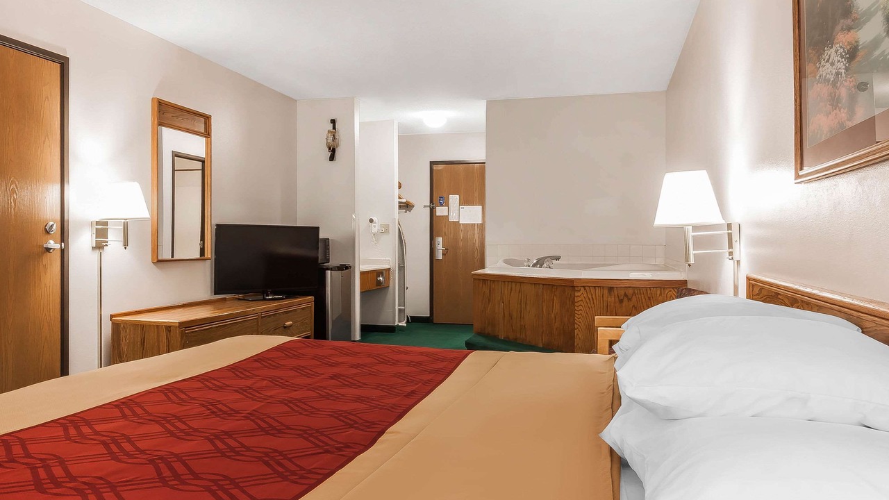 Photo of Bedroom in Holdrege