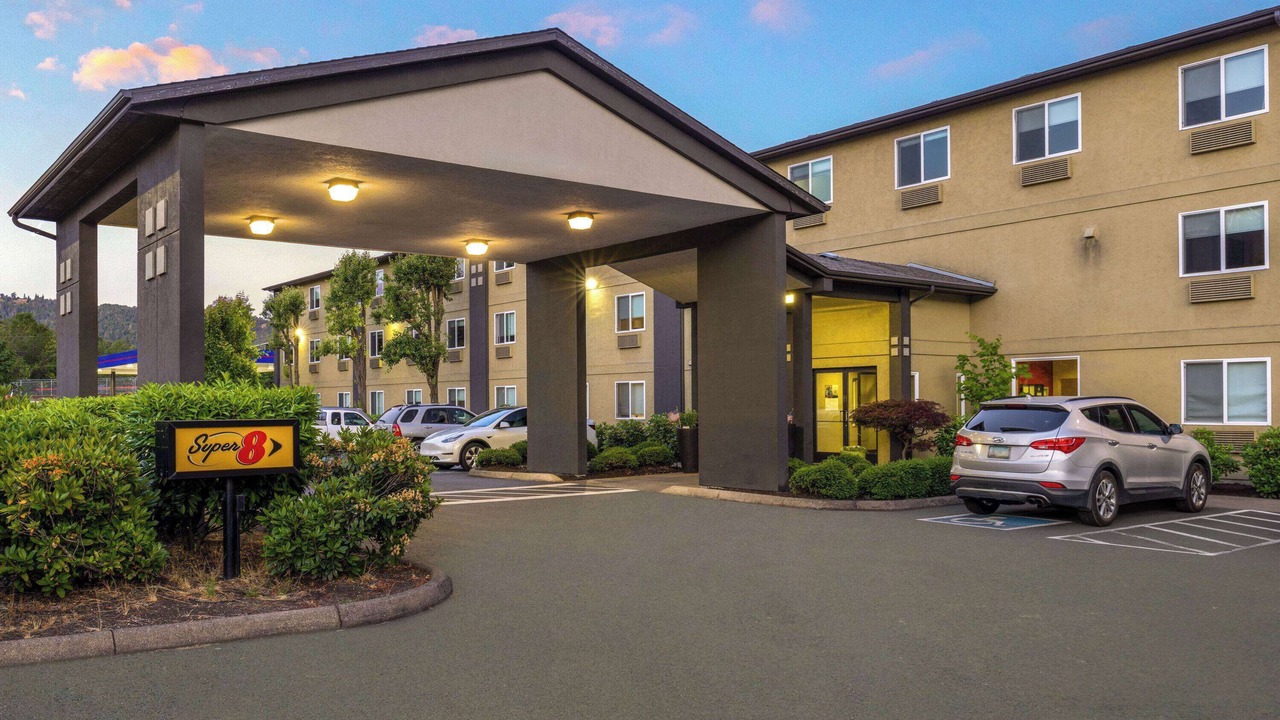 Photo of Outdoor in Roseburg