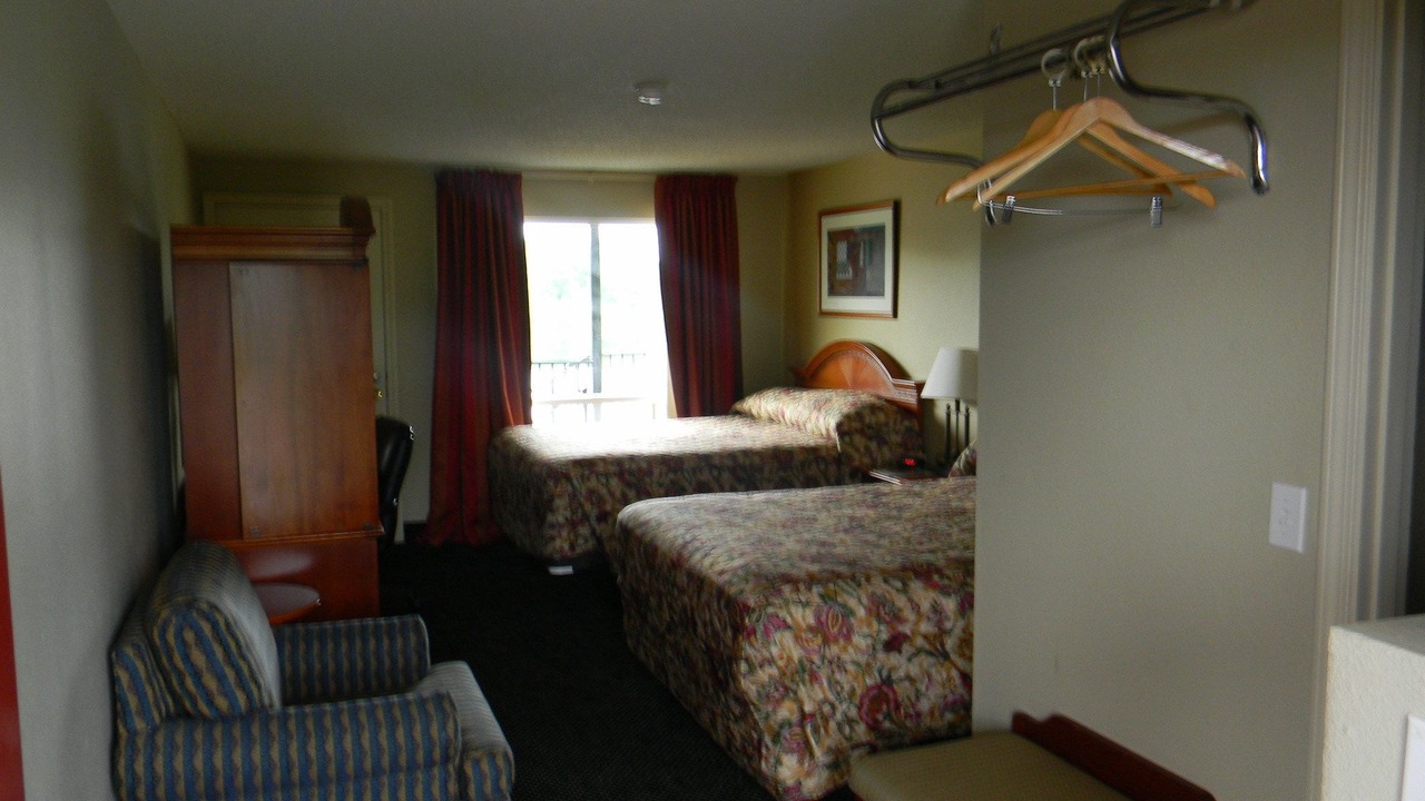 Photo of Bedroom in Centralia