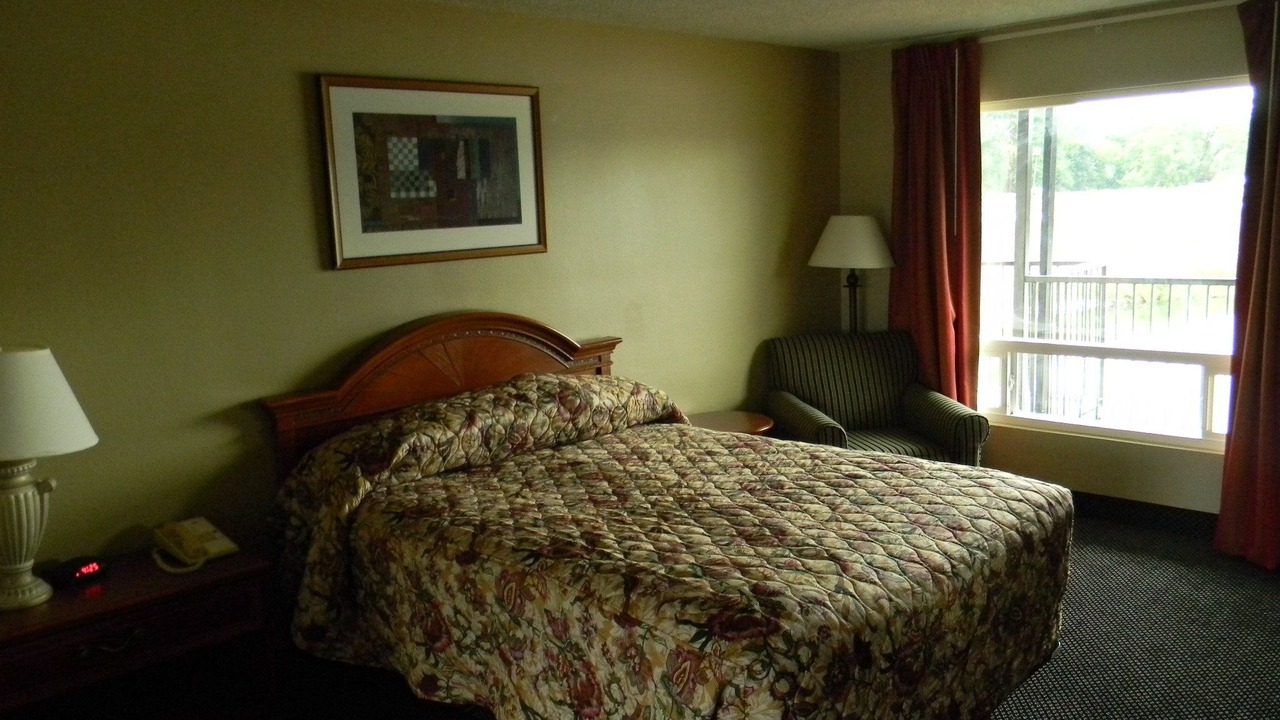 Photo of Bedroom in Centralia