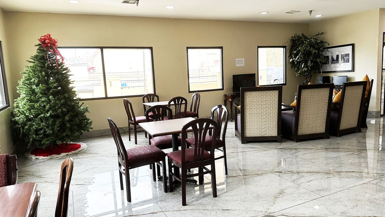 Photo of Others in Mount Berry