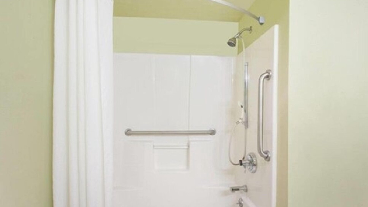 Photo of Bathroom in Carthage