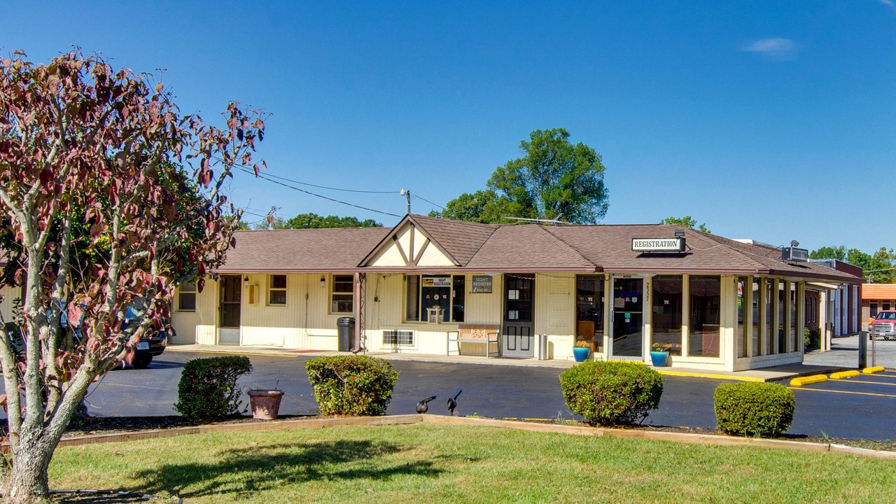 Photo of Outdoor in Collinsville