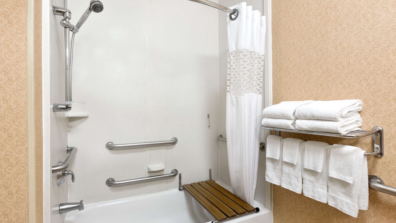 Photo of Bathroom in Deco