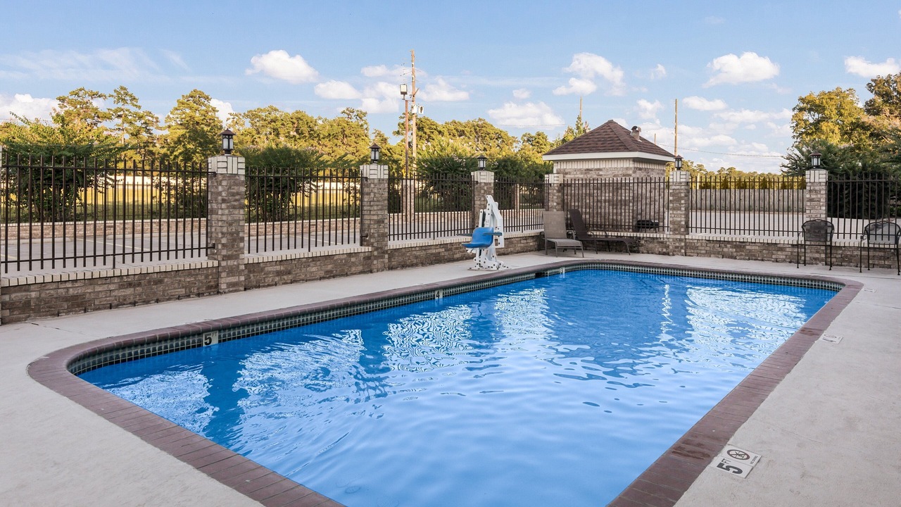 Photo of Outdoor in Willis