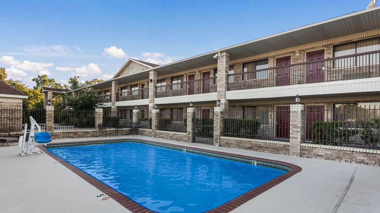 Photo of Outdoor in Willis
