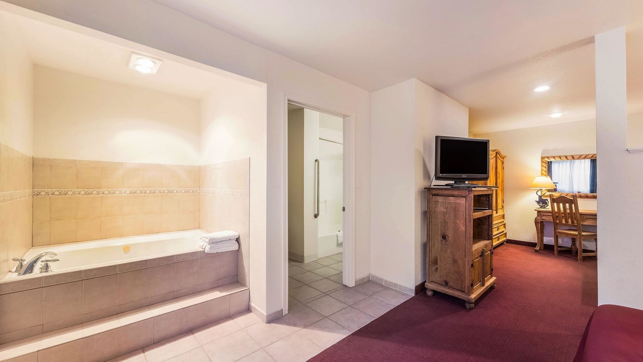 Photo of Bedroom in Decatur