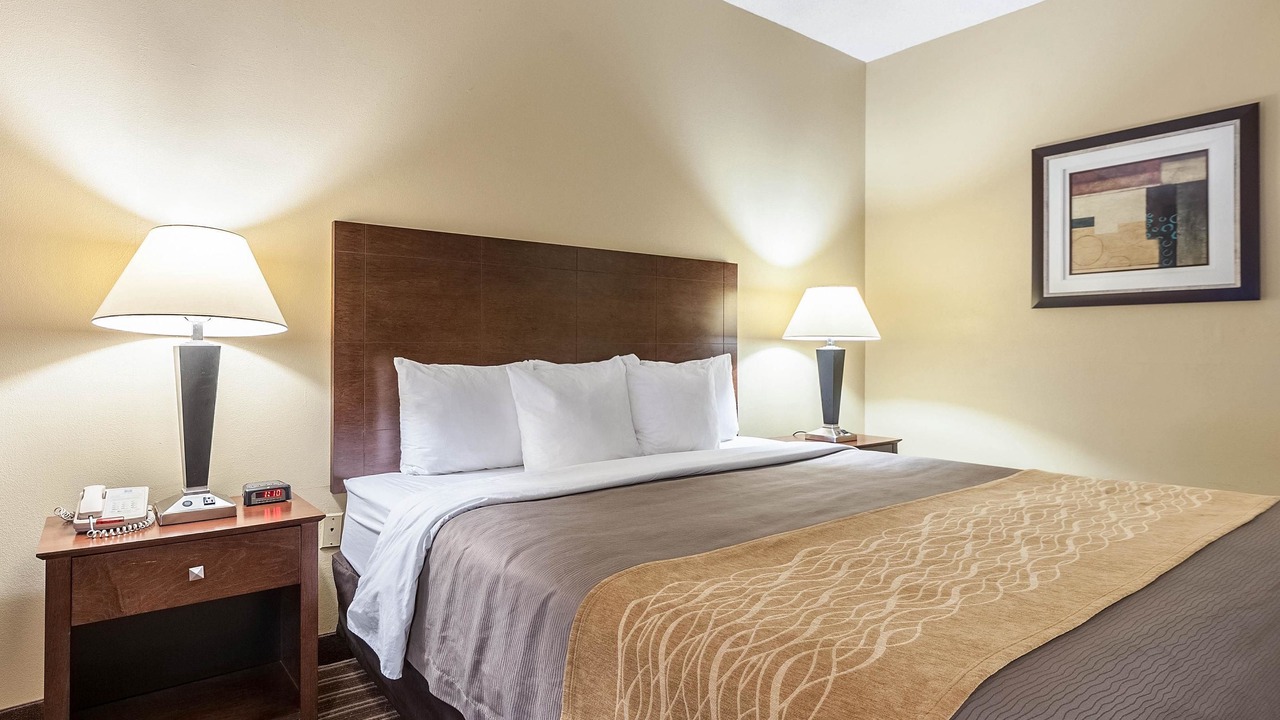 Photo of Bedroom in Clarksdale